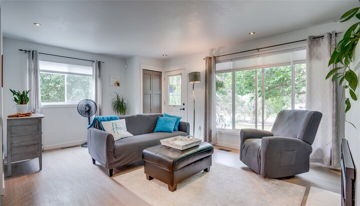 Property Photo: 4601 17 Street BC V1B 3C5