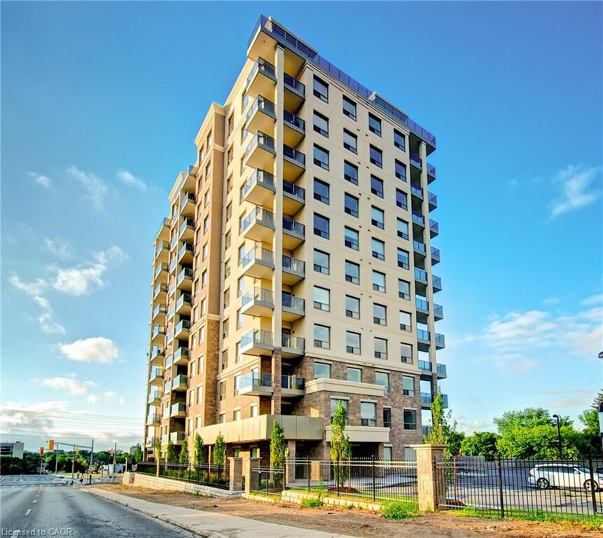 Property Photo:  223 Erb Street W 704  ON N2L 0B3 