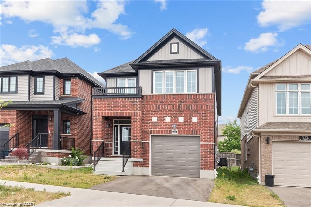 Property Photo:  216 Woodbine (Basement) Avenue  ON N2R 1Y5 