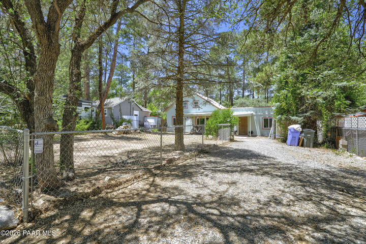 Property Photo:  210 Cory Avenue  AZ 86303 