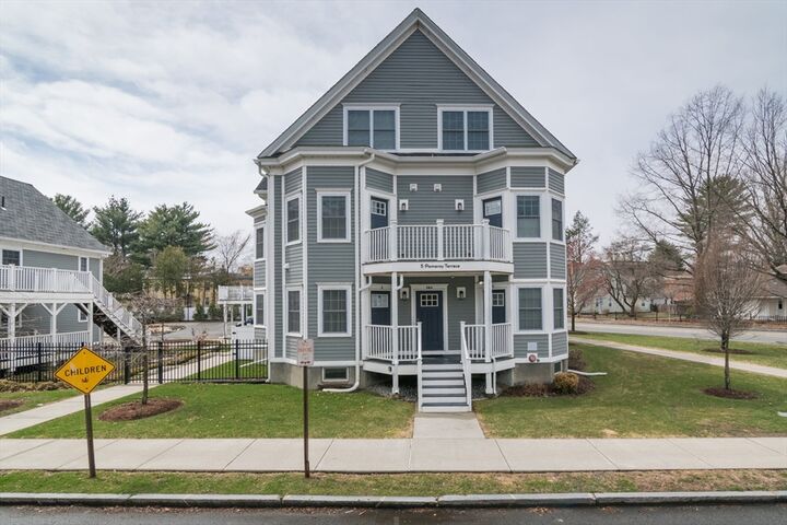 Property Photo:  5 Pomeroy Terrace 3  MA 01060 