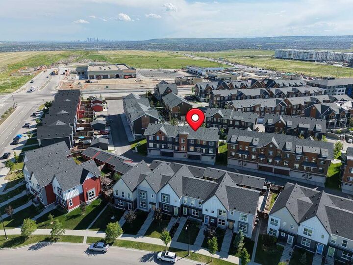 Property Photo: 156 Livingston Common NE AB T3P 1K1