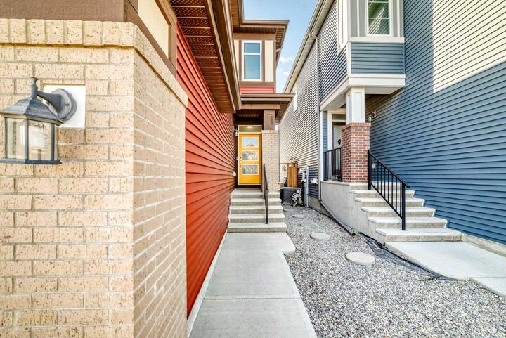 Property Photo: 101 Belmont Terrace SW AB T2X 4H3