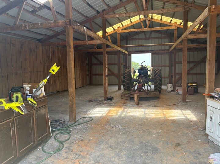 Property Photo: 261 Freeport Road KY 42101