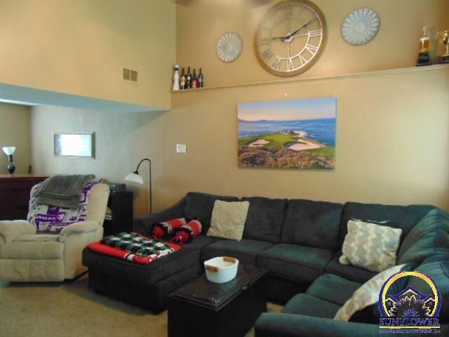 Property Photo:  3501 SW Oakley Ave  KS 66614 