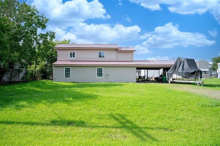 Property Photo: 1533 Property Road LA 70665