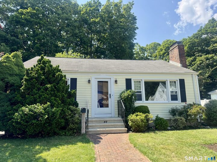Property Photo: 48 Home Place CT 06405