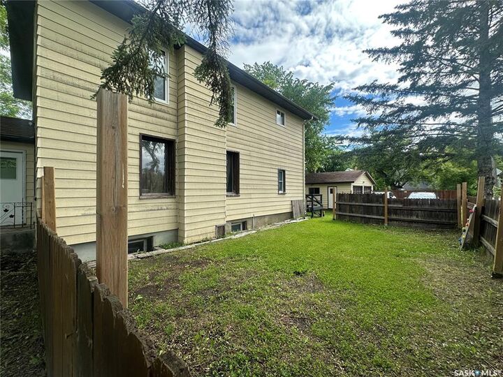 Property Photo: 79 Agricultural Avenue SK S3N 1S2