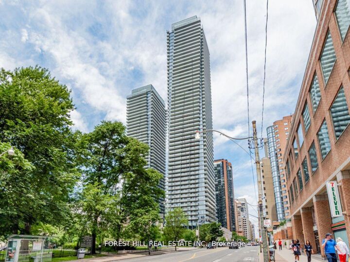 1080 Bay Street 505 — photo 1