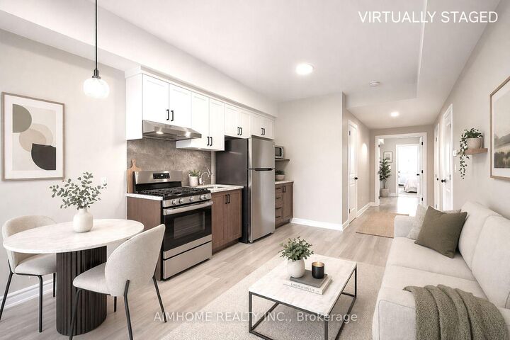 Property Photo:  15 Waddington Crescent 2  ON M2J 2Z9 