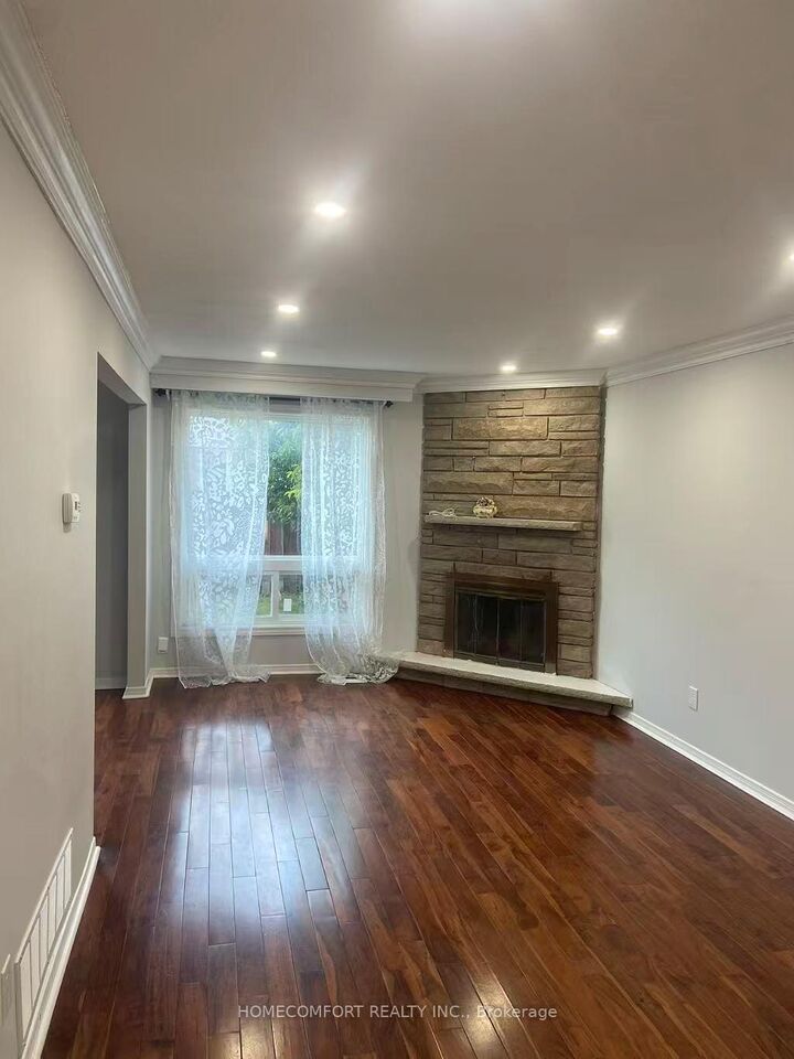 Property Photo: 104 Dunmail Drive ON M1V 1J5