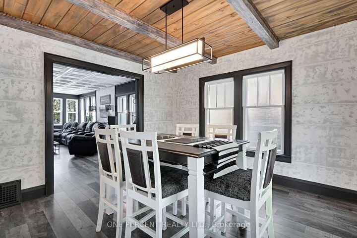 Property Photo:  513 King Street  ON N4S 1M7 