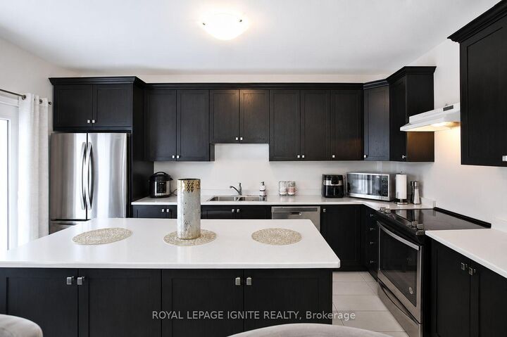 Property Photo:  28 Foxberry Road  ON L9N 0P6 