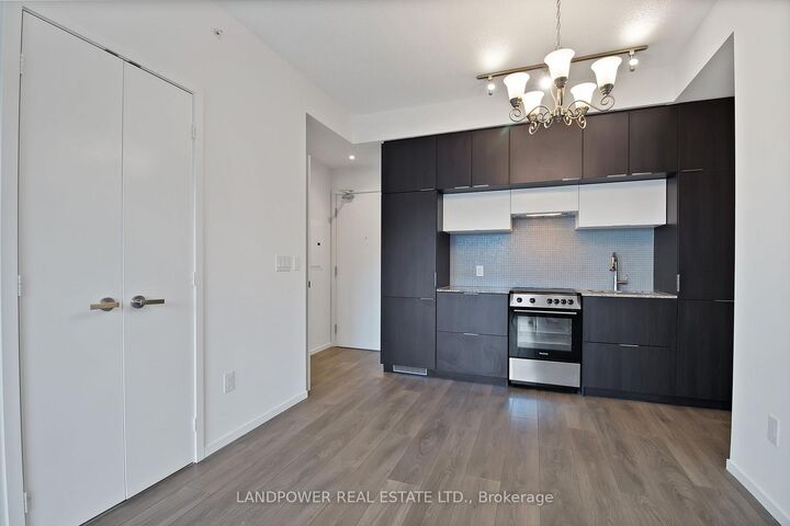 Property Photo:  159 Dundas Street E 1107  ON M5B 0A9 
