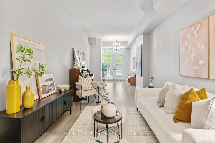 Property Photo: 9 Bastion Street ON M5V 1A4