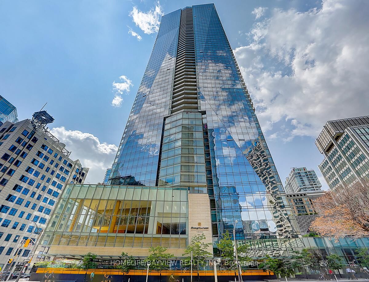 Property Photo:  180 University Avenue 3509  ON M5H 0A2 