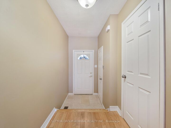 Property Photo: 385 The East Mall N/A #60 ON M9B 6J4