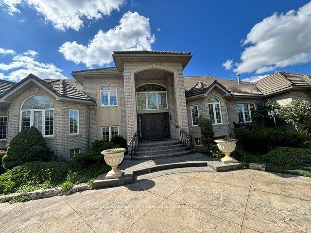 7690 Mayfield Road — photo 1