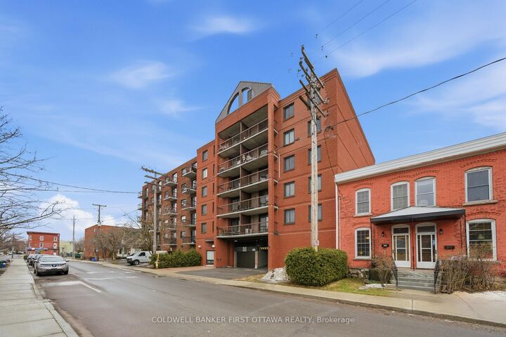 222 Guigues Avenue 402 — photo 1
