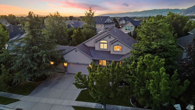 Property Photo: 2035 E Quartzridge Dr UT 84092