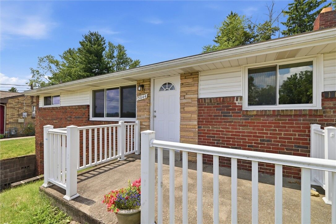 Property Photo: 5044 Leona Dr PA 15227