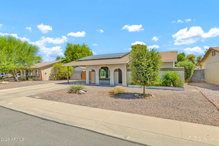 Property Photo:  2302 W McNair Street  AZ 85224 