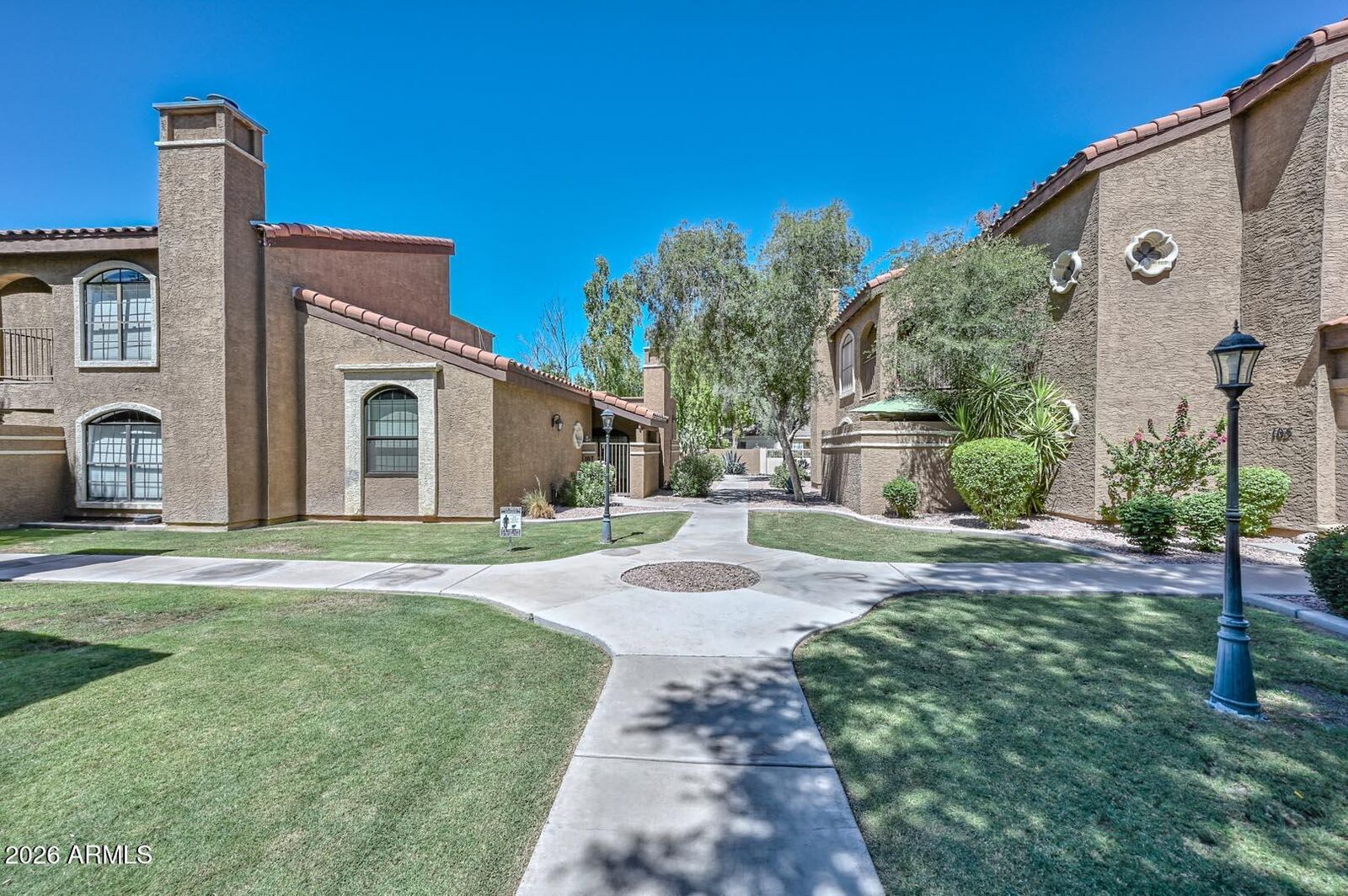 Property Photo:  6945 E Cochise Road Unit 106  AZ 85253 