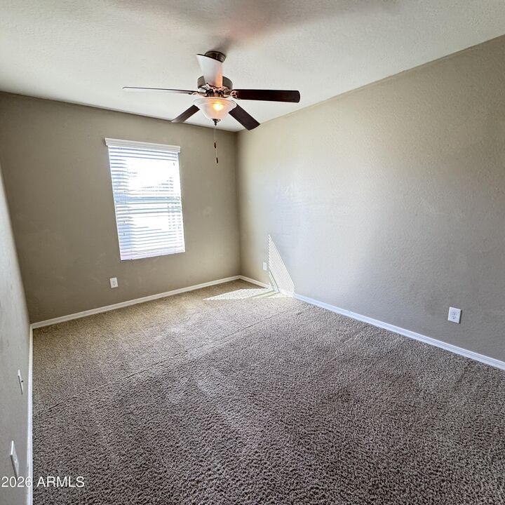 Property Photo:  1077 S Reber Avenue  AZ 85296 