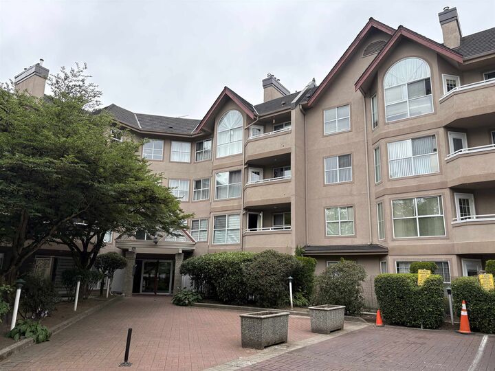 Property Photo: 7435 121A Street 310 BC V3W 0W8