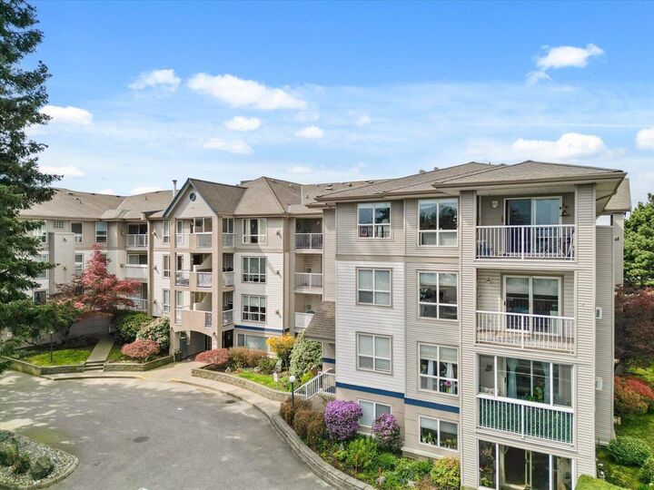 9165 Broadway Street 305 — photo 1