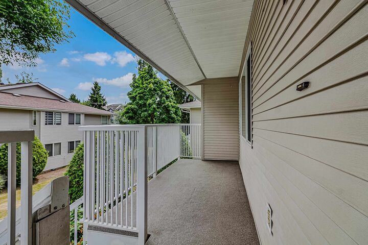 Property Photo: 13947 72 Avenue 209 BC V3W 2P6