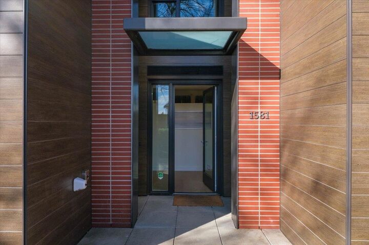 Property Photo: 1581 W 57th Avenue BC V6P 0H7