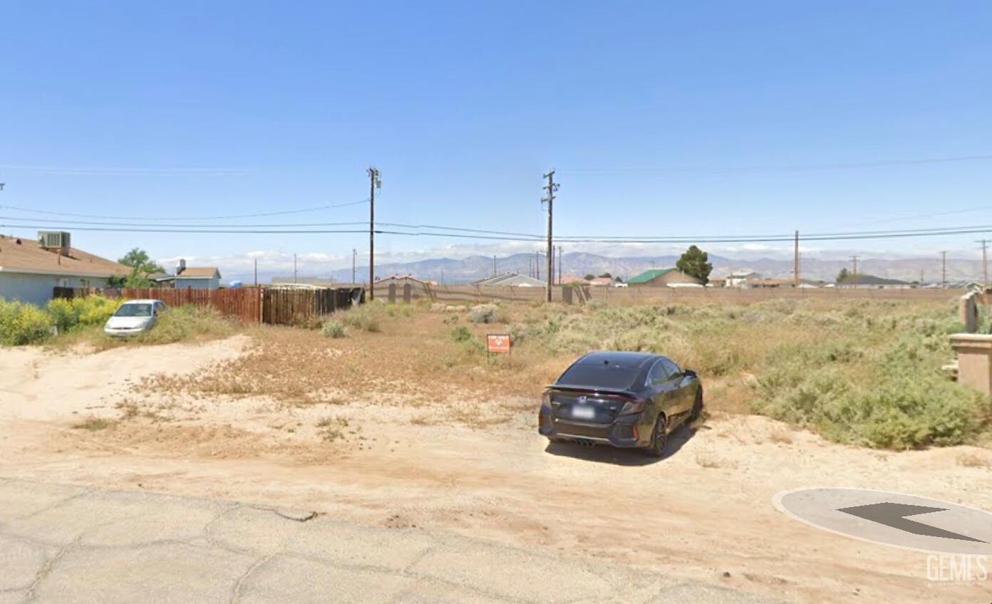 Property Photo:  0 Jacaranda  Ave  CA 93505 