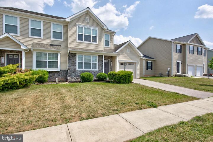 Property Photo:  2626 Brownstone Drive  PA 17315 
