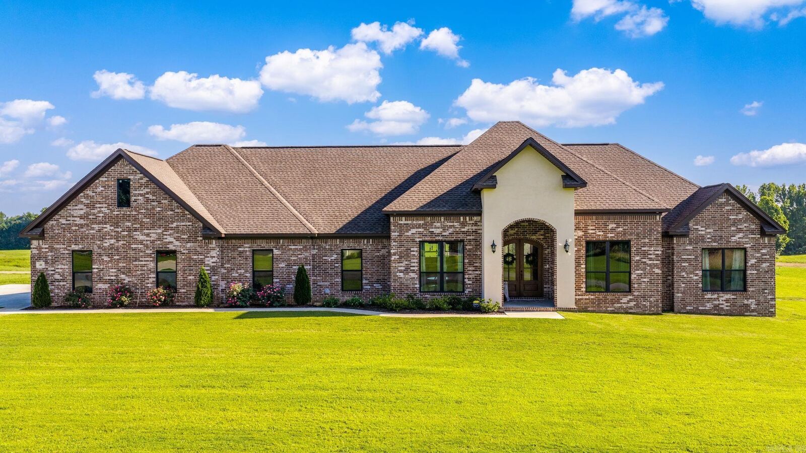 Property Photo:  40 Lowell  AR 72058 
