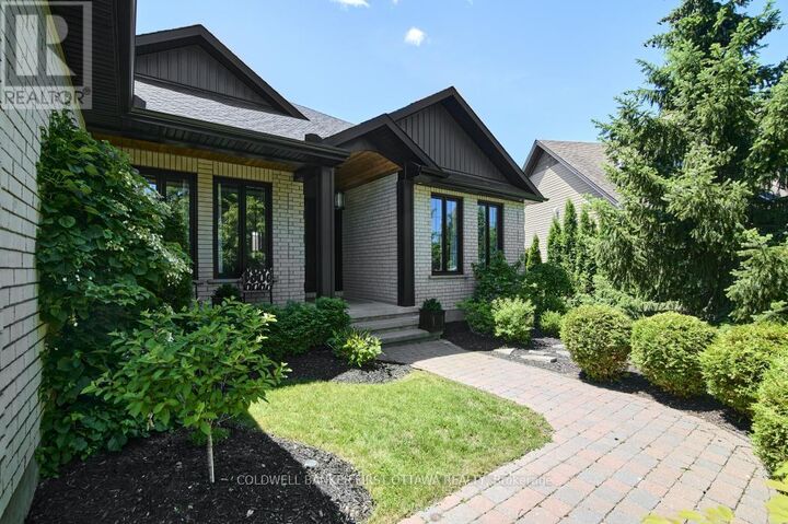 Property Photo: 179 Glenncastle Drive ON K0A 1L0