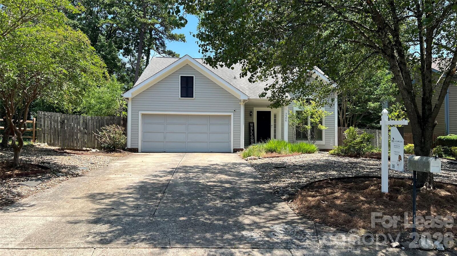 Property Photo:  7506 Batavia Lane  NC 28213 