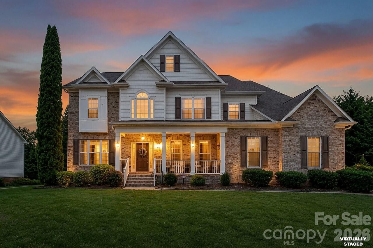 Property Photo:  10209 Treetop Lane  NC 28031 