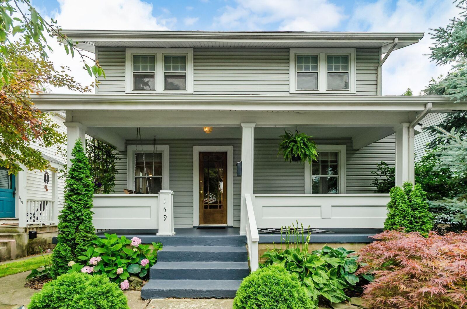 Property Photo: 149 W Pacemont Road OH 43202