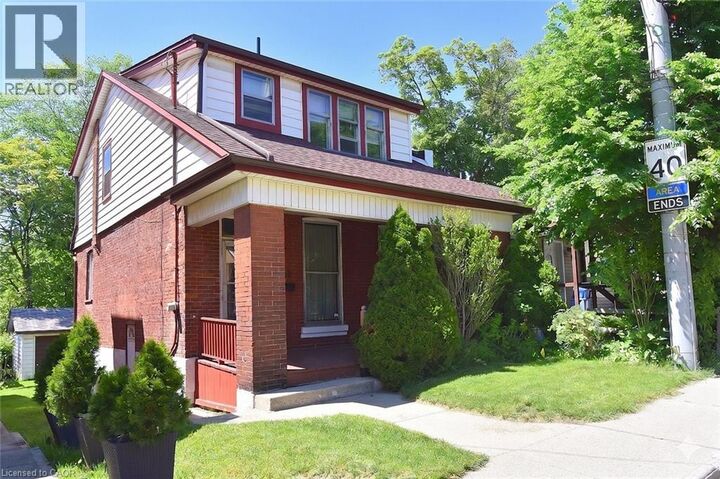70 Ray Street South — photo 1