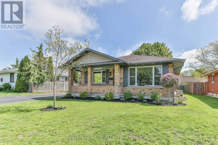 Property Photo: 61 Allen Street ON N4G 4V7