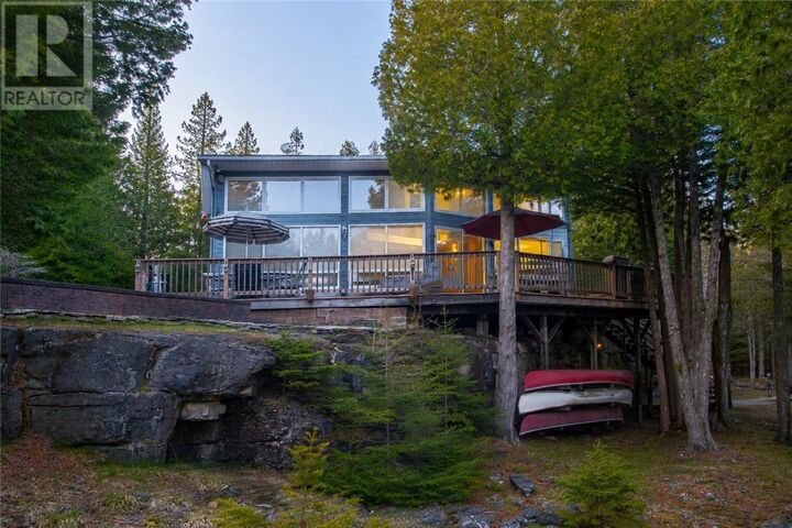 Property Photo:  12 Pennie Avenue  ON P0P 2C0 