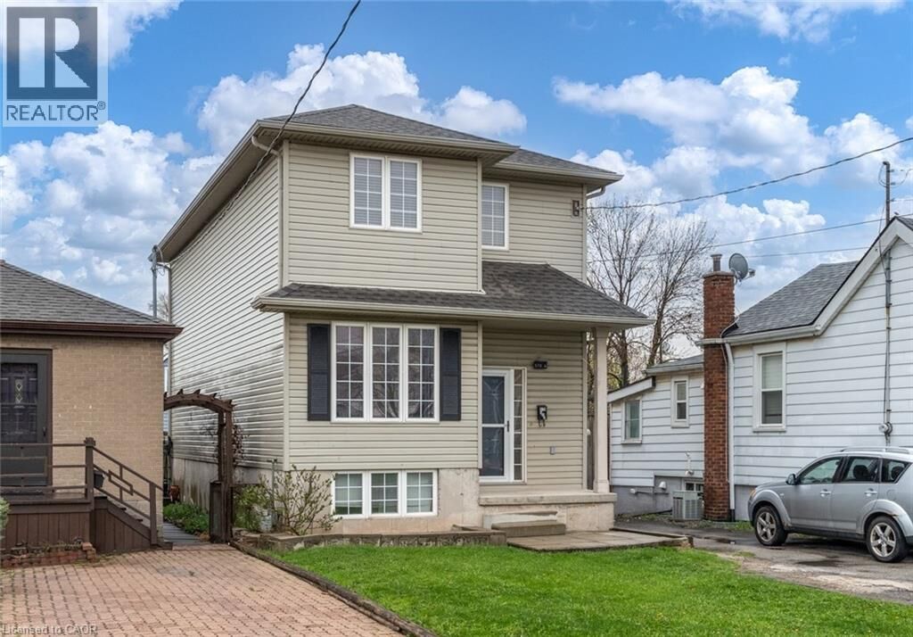 Property Photo:  578 Barnaby Street  ON L8H 6T9 