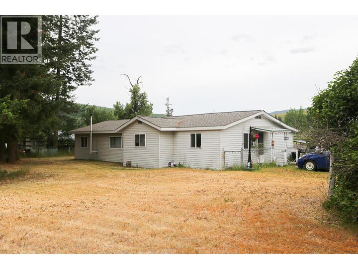 Property Photo: 4079 Dixon Mountain Road BC V0E 1E0