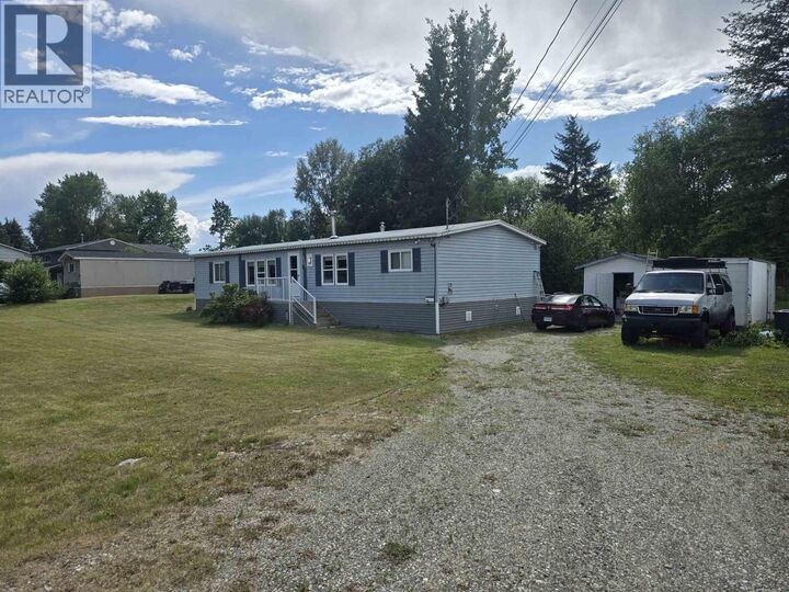 1243 Mountain Ash Road — photo 1