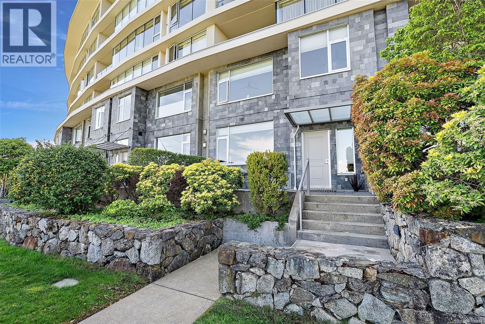 Property Photo: 5330 Sayward Hill Crescent BC V8Y 3H8