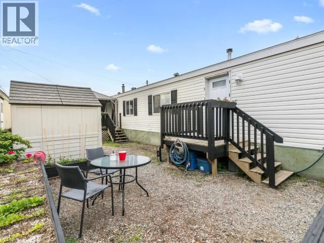 Property Photo:  13-833 Range Road  YT Y1A 3A7 