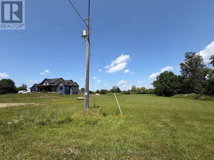 Property Photo:  256 Stacey Street  ON N0G 2W0 