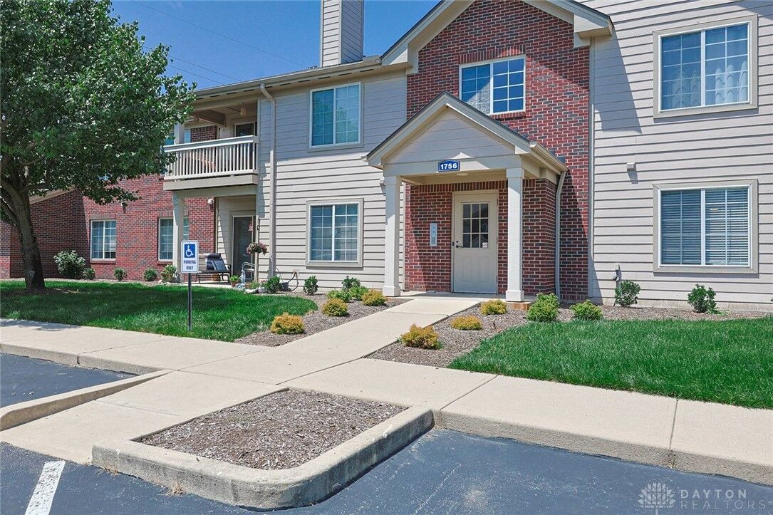 Property Photo: 1756 Waterstone Boulevard 101 OH 45342