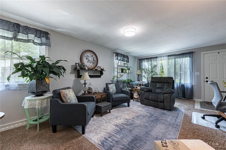Property Photo: 1118 Robin Road OH 45503